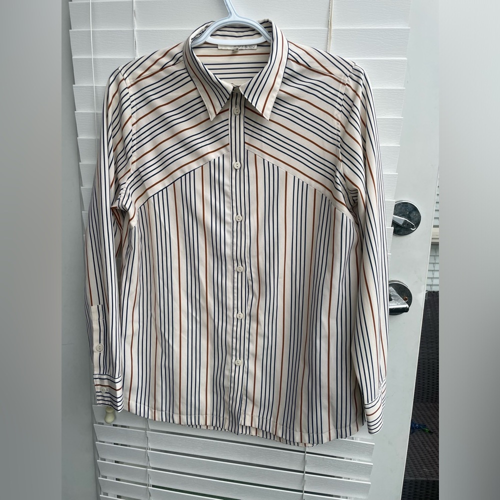 NWOT Monk and Lou blouse - Picture 2 of 6